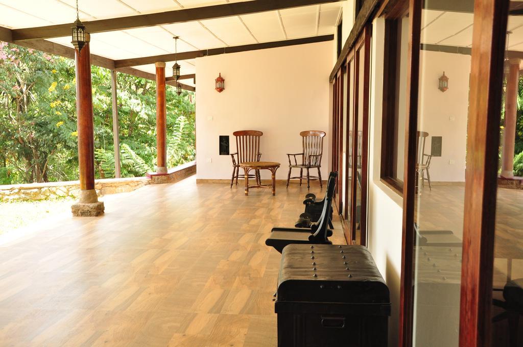 The Buena Vista Kandy Kültér fotó